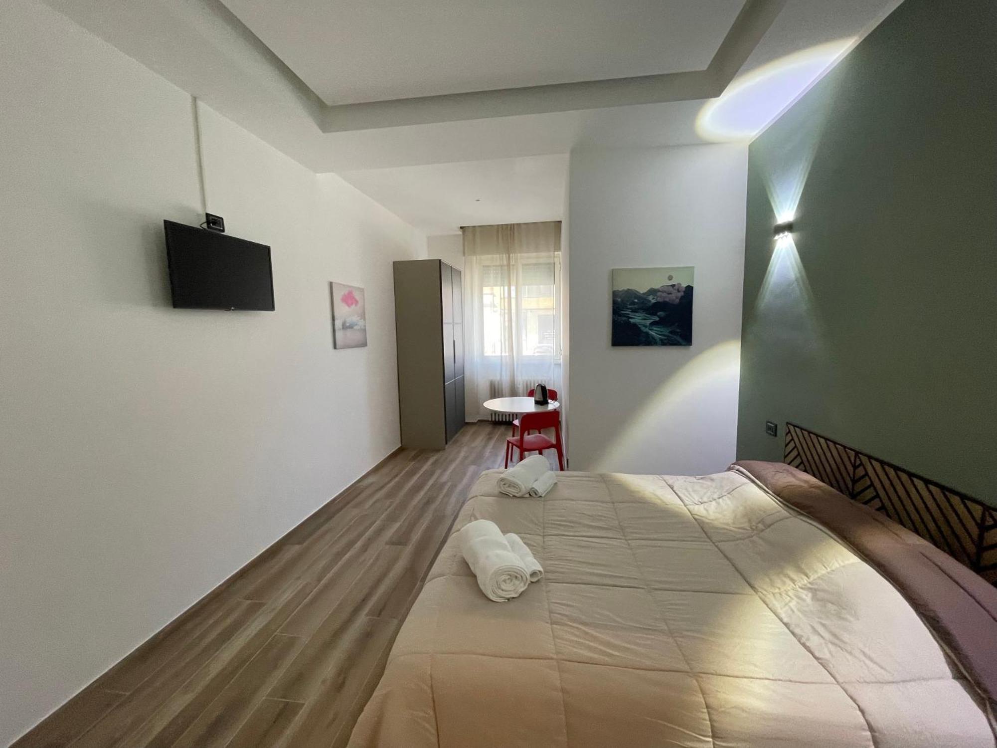 Guest House Design Navigli Milan Bagian luar foto