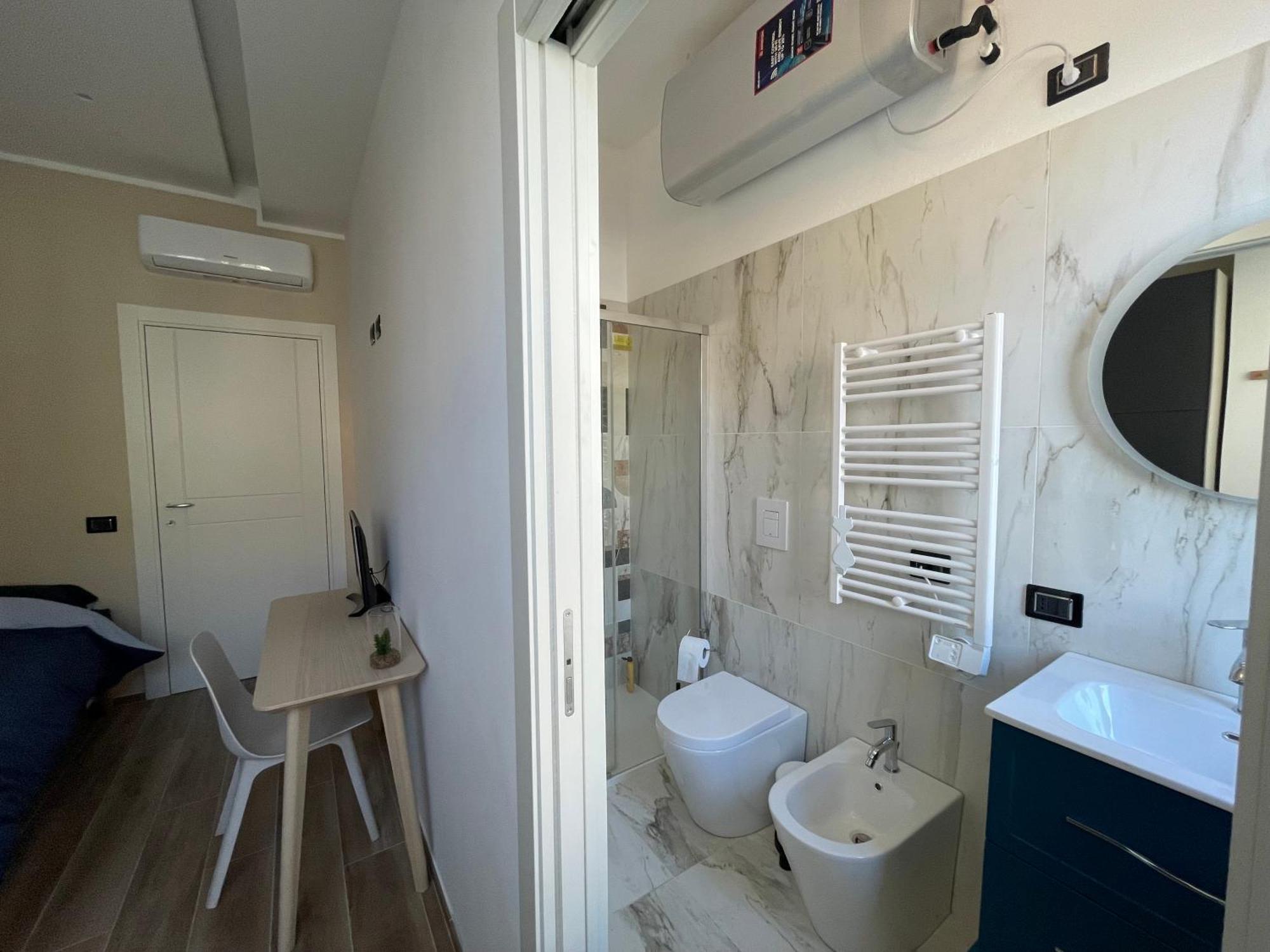 Guest House Design Navigli Milan Bagian luar foto