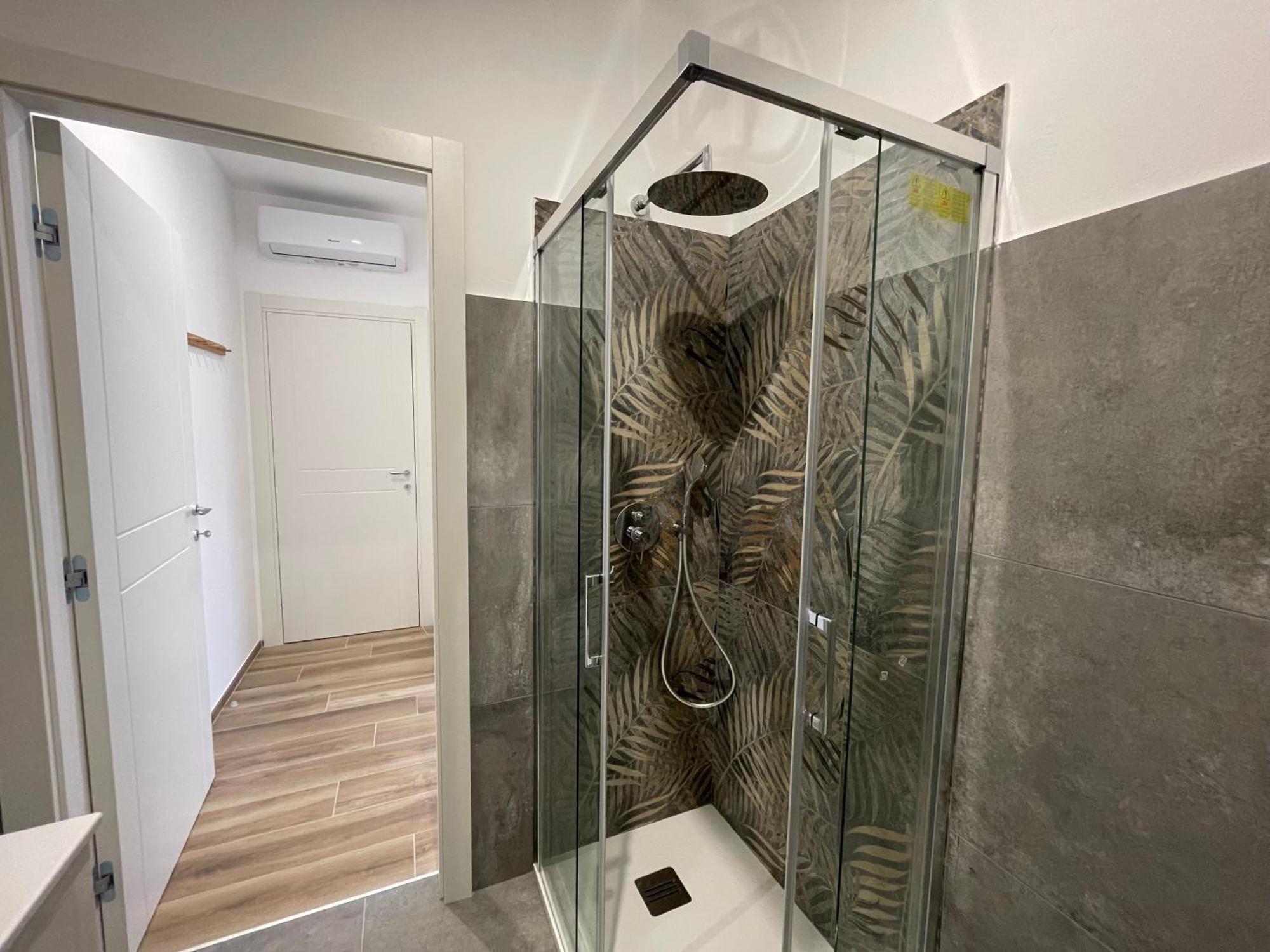 Guest House Design Navigli Milan Bagian luar foto